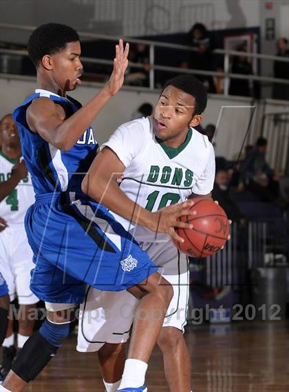 Thumbnail 2 in Oakland vs. Dorsey (St. Hope Elite Hoops Classic) photogallery.
