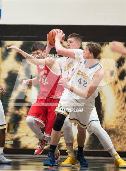 Thumbnail 3 in Liberty vs. Loveland photogallery.