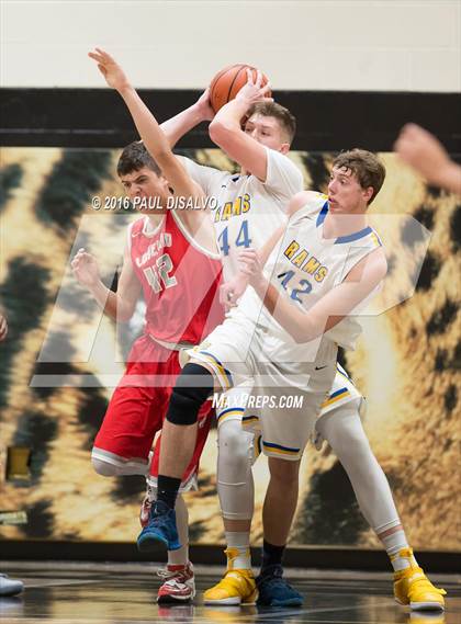 Thumbnail 2 in Liberty vs. Loveland photogallery.