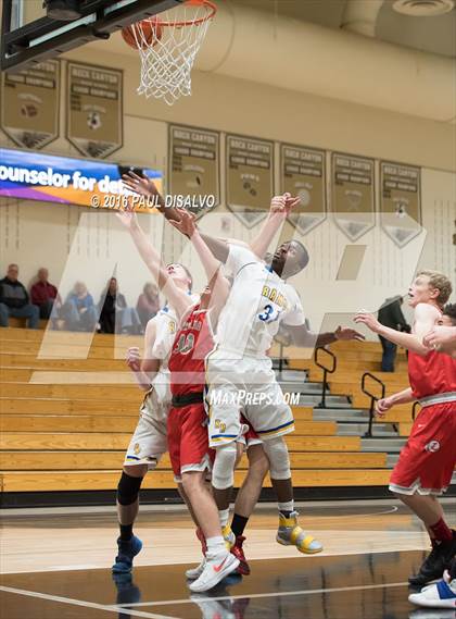 Thumbnail 2 in Liberty vs. Loveland photogallery.