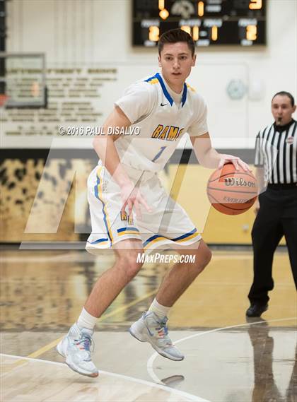 Thumbnail 3 in Liberty vs. Loveland photogallery.