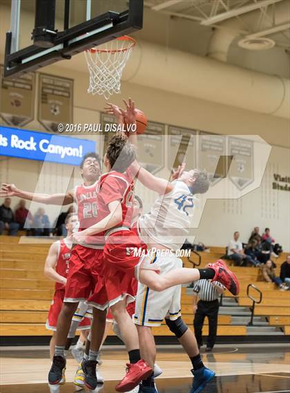 Thumbnail 2 in Liberty vs. Loveland photogallery.