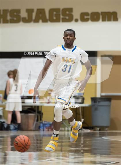 Thumbnail 3 in Liberty vs. Loveland photogallery.