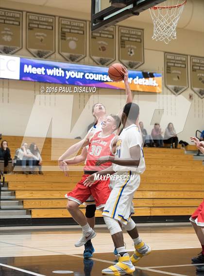 Thumbnail 3 in Liberty vs. Loveland photogallery.