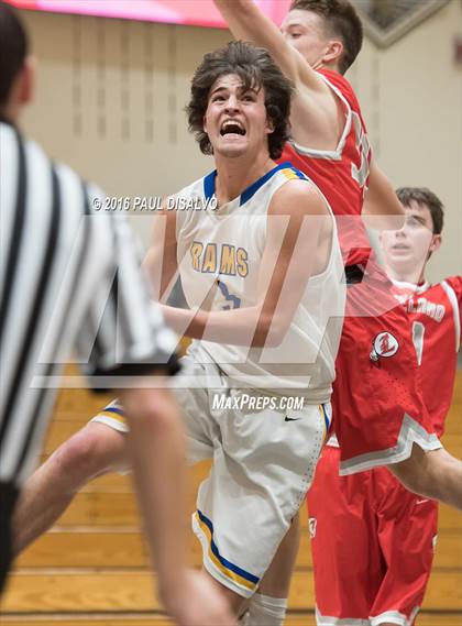 Thumbnail 3 in Liberty vs. Loveland photogallery.
