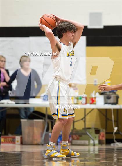 Thumbnail 3 in Liberty vs. Loveland photogallery.