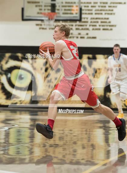 Thumbnail 2 in Liberty vs. Loveland photogallery.