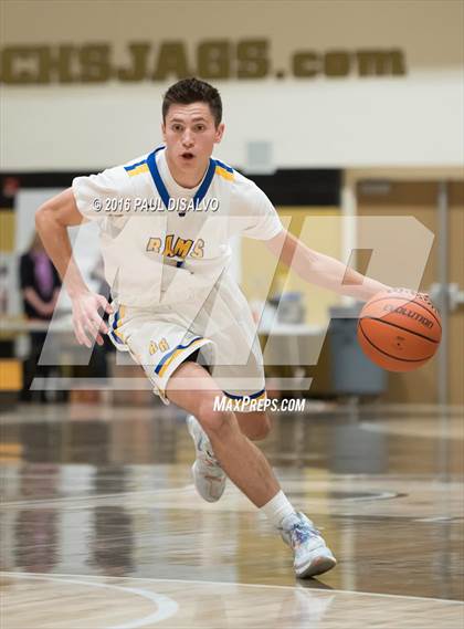 Thumbnail 3 in Liberty vs. Loveland photogallery.