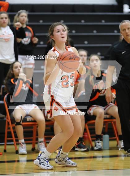 Thumbnail 3 in Fisher Catholic @ Amanda-Clearcreek photogallery.