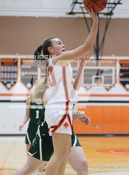 Thumbnail 3 in Fisher Catholic @ Amanda-Clearcreek photogallery.