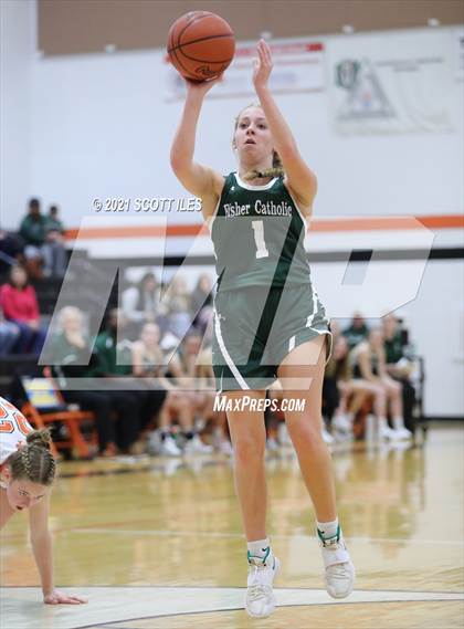 Thumbnail 2 in Fisher Catholic @ Amanda-Clearcreek photogallery.