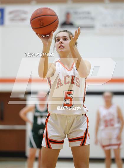 Thumbnail 1 in Fisher Catholic @ Amanda-Clearcreek photogallery.