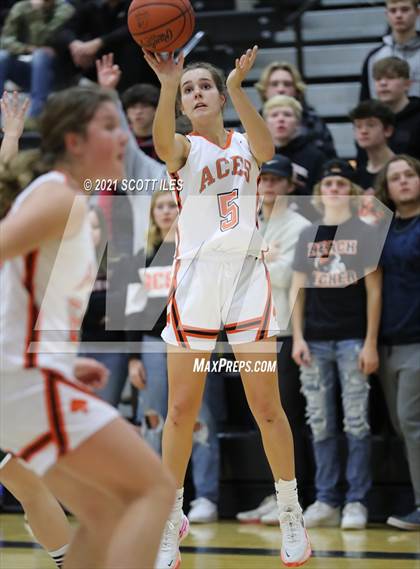 Thumbnail 1 in Fisher Catholic @ Amanda-Clearcreek photogallery.