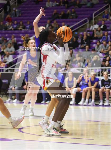 Thumbnail 2 in Carbon vs. Judge Memorial (UHSAA 3A Quarterfinal) photogallery.