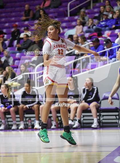 Thumbnail 1 in Carbon vs. Judge Memorial (UHSAA 3A Quarterfinal) photogallery.