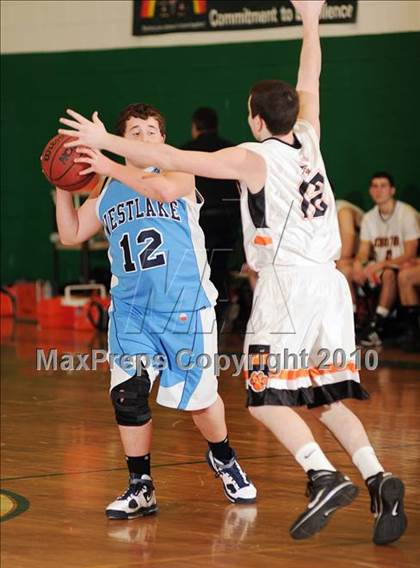 Thumbnail 1 in Croton-Harmon vs. Westlake (Putnam Challenge) photogallery.