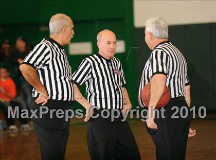 Thumbnail 2 in Croton-Harmon vs. Westlake (Putnam Challenge) photogallery.