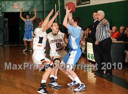 Thumbnail 1 in Croton-Harmon vs. Westlake (Putnam Challenge) photogallery.