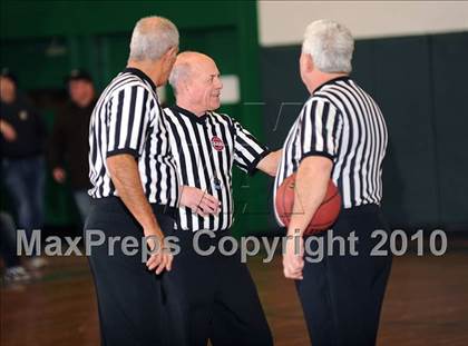 Thumbnail 1 in Croton-Harmon vs. Westlake (Putnam Challenge) photogallery.