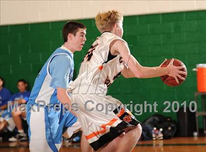 Thumbnail 1 in Croton-Harmon vs. Westlake (Putnam Challenge) photogallery.
