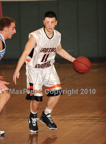 Thumbnail 1 in Croton-Harmon vs. Westlake (Putnam Challenge) photogallery.