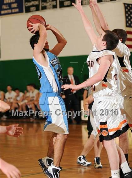 Thumbnail 2 in Croton-Harmon vs. Westlake (Putnam Challenge) photogallery.
