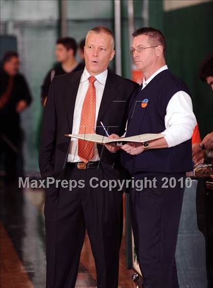 Thumbnail 2 in Croton-Harmon vs. Westlake (Putnam Challenge) photogallery.