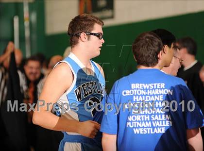 Thumbnail 2 in Croton-Harmon vs. Westlake (Putnam Challenge) photogallery.
