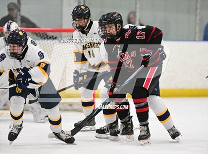 Thumbnail 2 in New Canaan @ Simsbury photogallery.