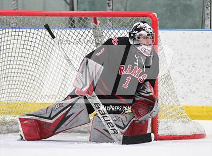 Thumbnail 2 in New Canaan @ Simsbury photogallery.