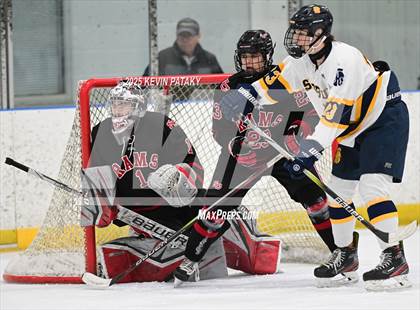 Thumbnail 1 in New Canaan @ Simsbury photogallery.