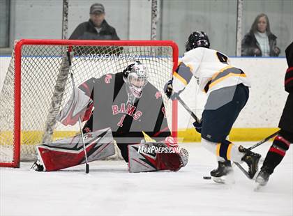 Thumbnail 2 in New Canaan @ Simsbury photogallery.