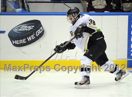 Thumbnail 2 in Iona Prep @ St. Anthony's (Islanders Nassau Coliseum Series) photogallery.