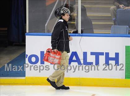 Thumbnail 3 in Iona Prep @ St. Anthony's (Islanders Nassau Coliseum Series) photogallery.