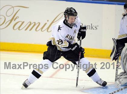 Thumbnail 1 in Iona Prep @ St. Anthony's (Islanders Nassau Coliseum Series) photogallery.