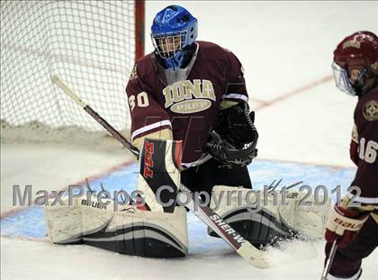Thumbnail 1 in Iona Prep @ St. Anthony's (Islanders Nassau Coliseum Series) photogallery.
