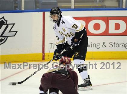 Thumbnail 1 in Iona Prep @ St. Anthony's (Islanders Nassau Coliseum Series) photogallery.