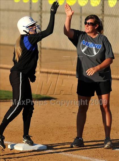 Thumbnail 3 in Santiago vs Norco (CIF SS D1 Final) photogallery.