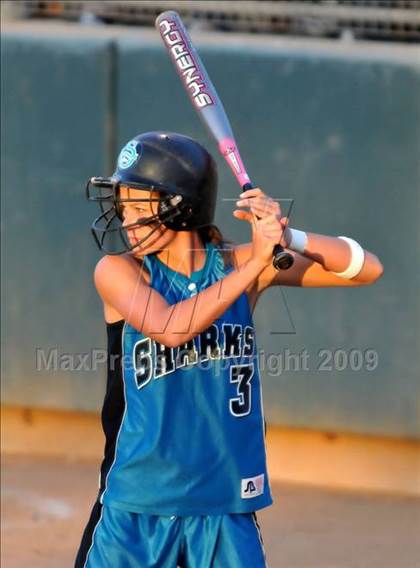 Thumbnail 2 in Santiago vs Norco (CIF SS D1 Final) photogallery.