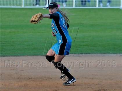 Thumbnail 1 in Santiago vs Norco (CIF SS D1 Final) photogallery.
