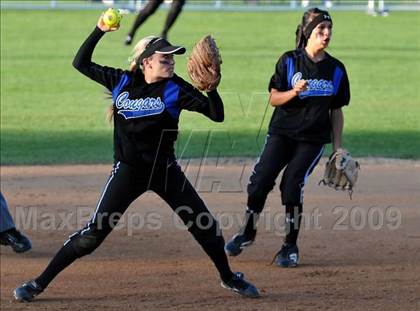 Thumbnail 1 in Santiago vs Norco (CIF SS D1 Final) photogallery.