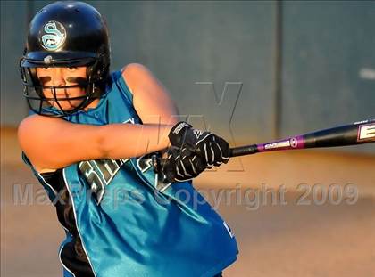 Thumbnail 2 in Santiago vs Norco (CIF SS D1 Final) photogallery.