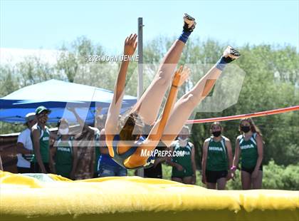 Thumbnail 3 in NMAA 2A District 5 Championships photogallery.
