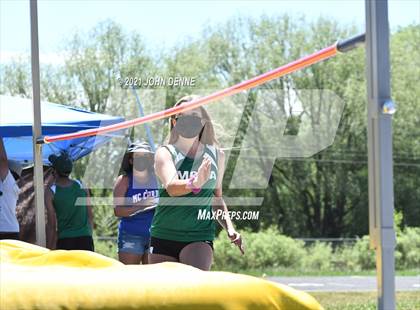 Thumbnail 3 in NMAA 2A District 5 Championships photogallery.