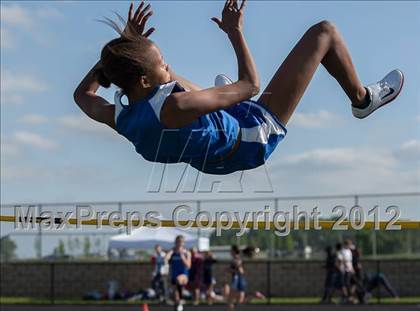 Thumbnail 1 in Wolverine Track Classic (Girls) photogallery.