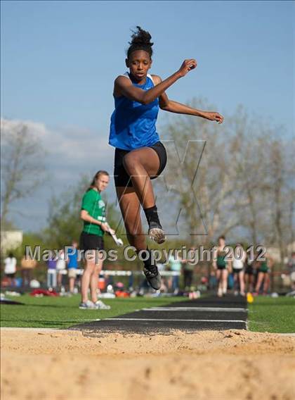 Thumbnail 1 in Wolverine Track Classic (Girls) photogallery.