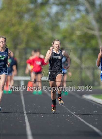 Thumbnail 2 in Wolverine Track Classic (Girls) photogallery.