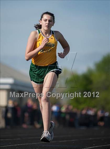 Thumbnail 3 in Wolverine Track Classic (Girls) photogallery.