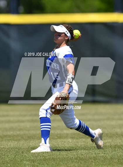 Thumbnail 2 in O'Connor vs MacArthur [Douglas] (UIL 6A Bi District) photogallery.
