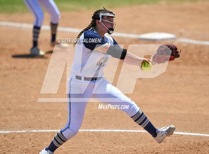 Thumbnail 2 in O'Connor vs MacArthur [Douglas] (UIL 6A Bi District) photogallery.